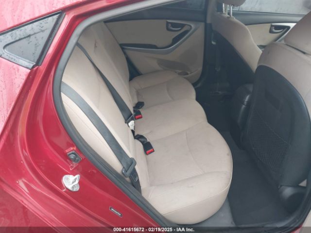 5NPDH4AE6GH780384 Hyundai ELANTRA SE