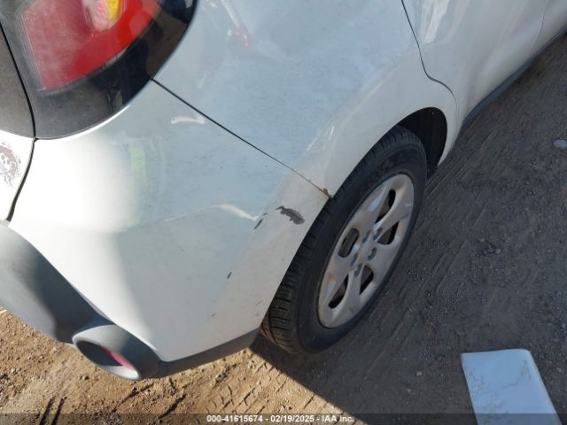KNDJN2A22F7155344 KIA Soul