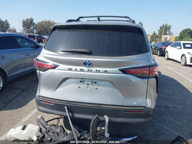 5TDJRKEC0MS005503 Toyota SIENNA XLE