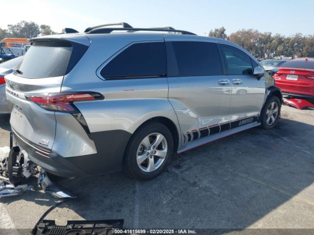 5TDJRKEC0MS005503 Toyota SIENNA XLE