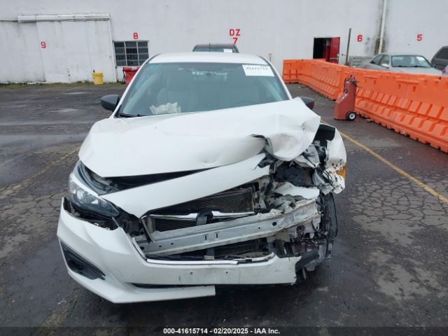 4S3GTAA68K3758829 Subaru Impreza 2.0i