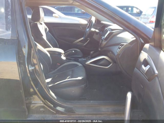 KMHTC6AE0FU235058 Hyundai Veloster Turbo