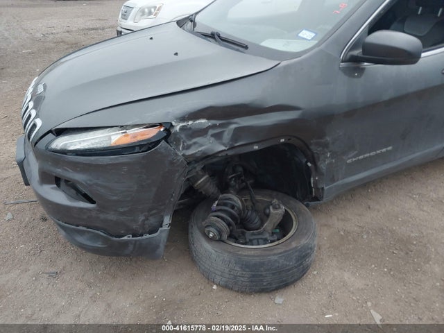 1C4PJLDS9EW301718 Jeep Cherokee Limited