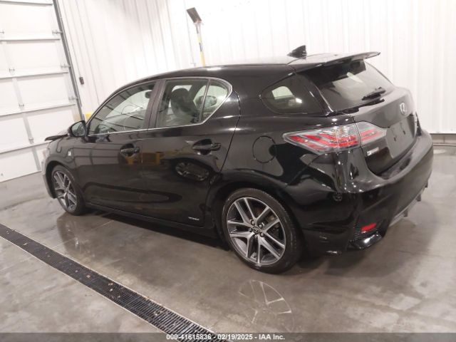 JTHKD5BH3F2226672 Lexus CT 200H