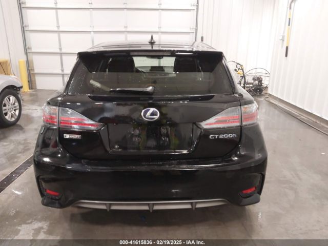 JTHKD5BH3F2226672 Lexus CT 200H