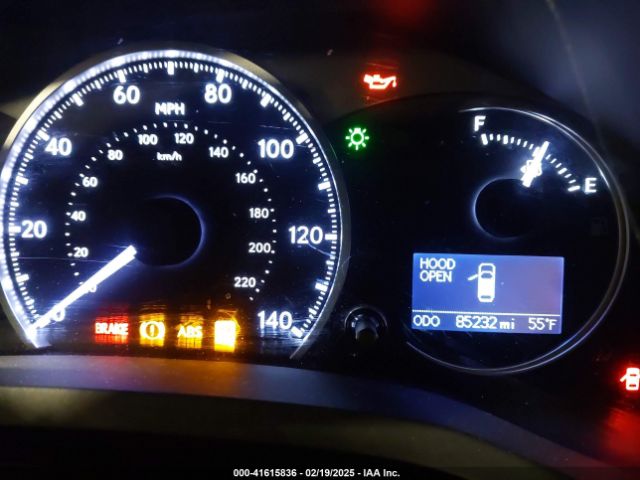 JTHKD5BH3F2226672 Lexus CT 200H