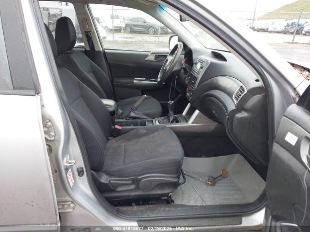 2013 SUBARU FORESTER JF2SHABC2DG439035 Photo 4