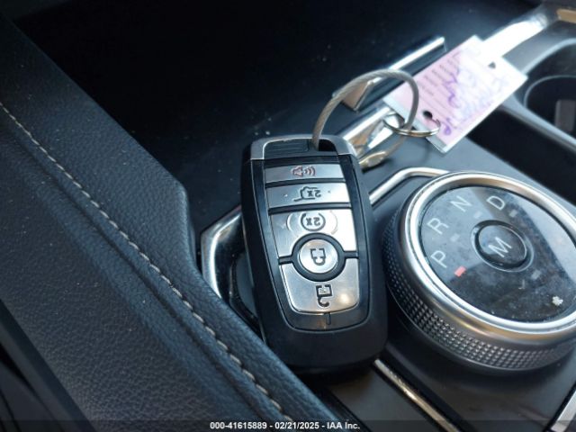 1FMJU1H83REA42618 Ford Expedition Xlt