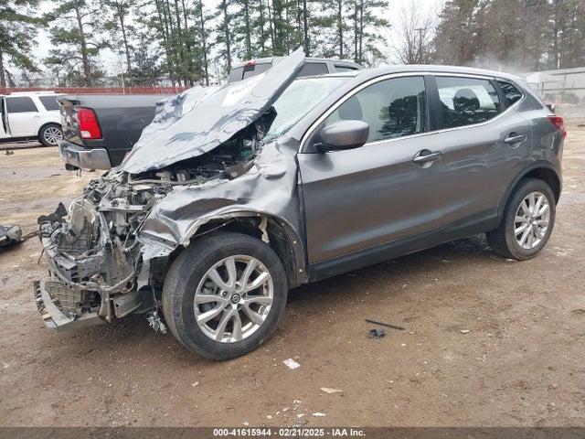 JN1BJ1AV9MW566217 Nissan Rogue Sport S Fwd Xtronic Cvt