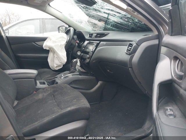 JN1BJ1AV9MW566217 Nissan Rogue Sport S Fwd Xtronic Cvt