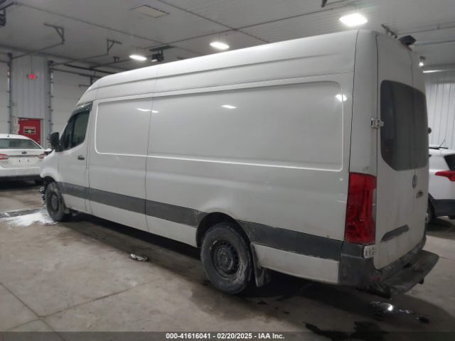 W1Y4ECHY9MT060129 Mercedes-Benz Sprinter 2500 High Roof V6