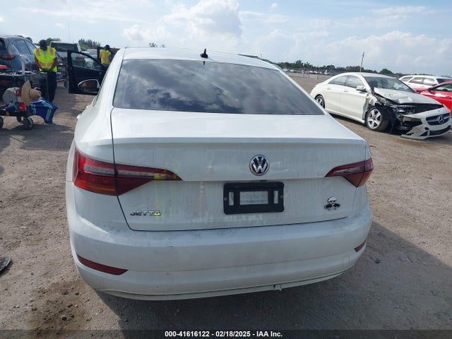 3VWC57BU9KM209595 Volkswagen Jetta 1.4t R-line/1.4t S/1.4t Se