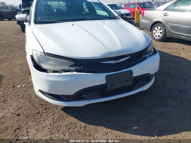 Chrysler 200 S 2015 1C3CCCBB2FN665650 Image 6
