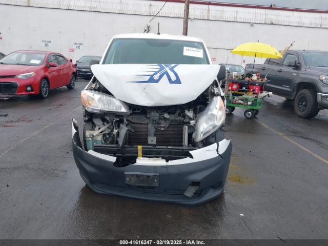 3N6CM0KN8JK701807 Nissan Nv200 S