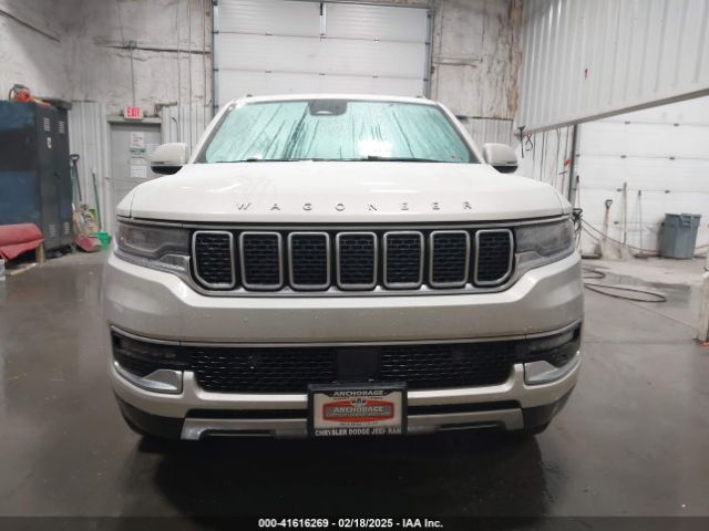 1C4SJVDT1NS202932 Jeep Wagoneer Series Iii 4x4