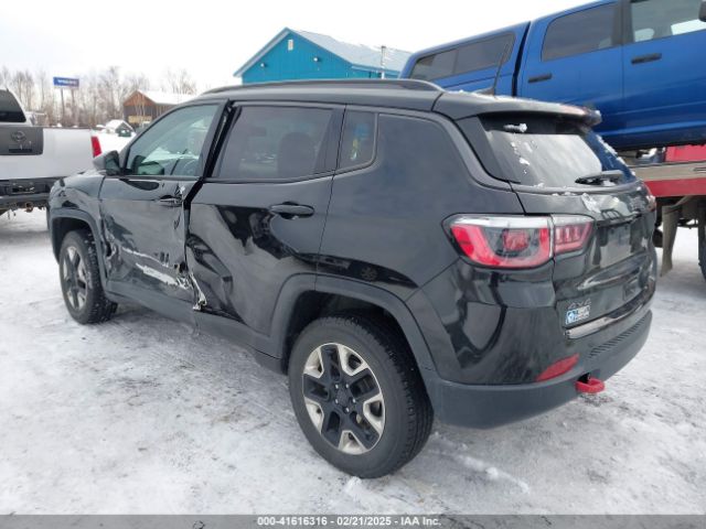 2018 JEEP COMPASS 3C4NJDDB3JT450932 Photo 2