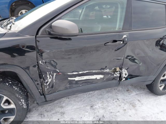 2018 JEEP COMPASS 3C4NJDDB3JT450932 Photo 5