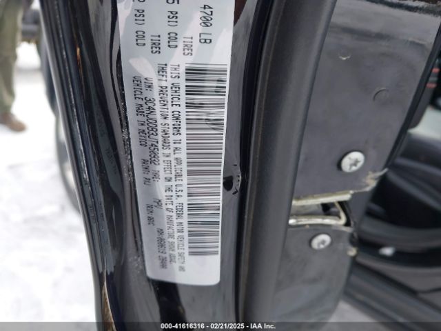 2018 JEEP COMPASS 3C4NJDDB3JT450932 Photo 8