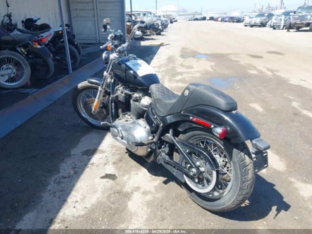 2021 HARLEY-DAVIDSON FXST 1HD1BVJ28MB027600 Photo 2