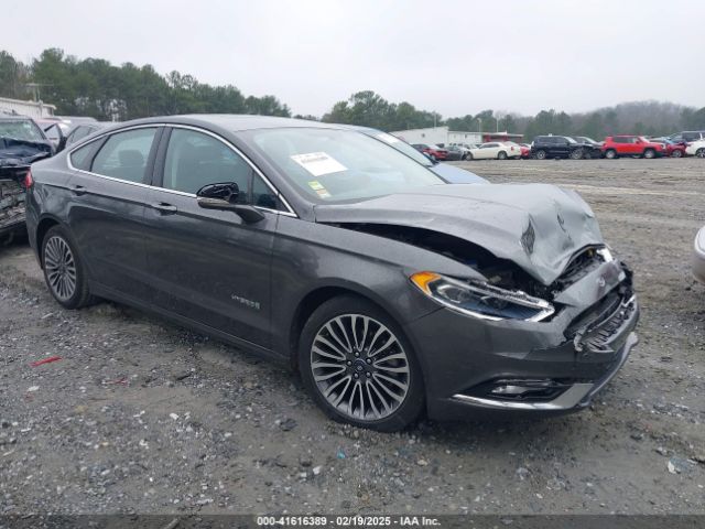 3FA6P0RU9JR111553 Ford Fusion Hybrid Titanium