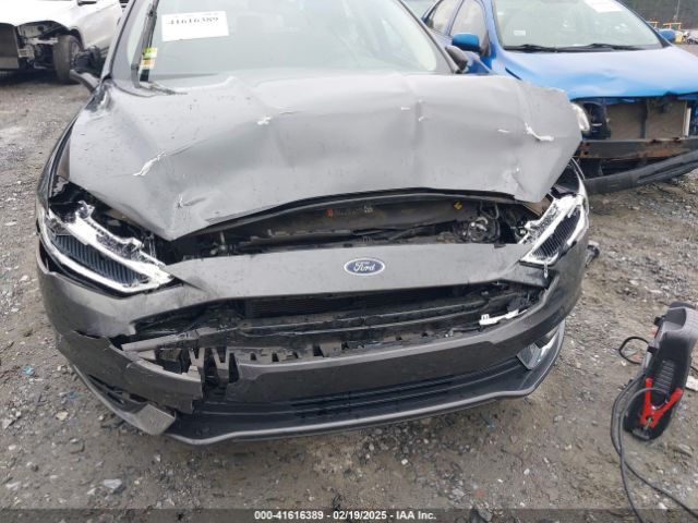 3FA6P0RU9JR111553 Ford Fusion Hybrid Titanium