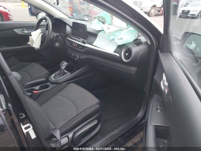 3KPF24AD3PE520790 KIA FORTE LX