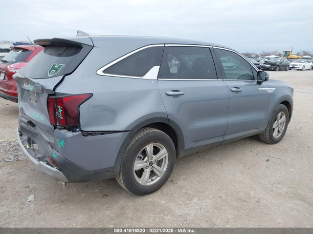 5XYRG4JCXRG280018 KIA SORENTO LX