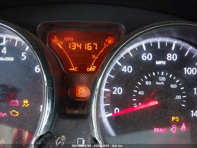 3N1CN7AP7EL870392 Nissan Versa 1.6 Sv