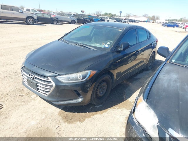 Hyundai ELANTRA SE 2017 5NPD74LF4HH192252 Image 2