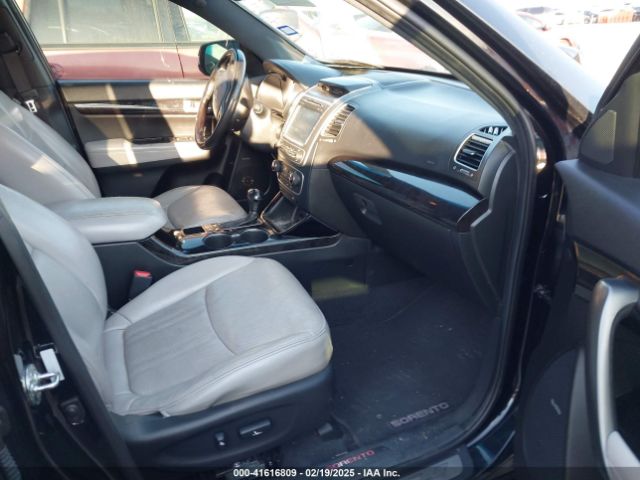5XYKW4A71EG540162 KIA Sorento Limited V6