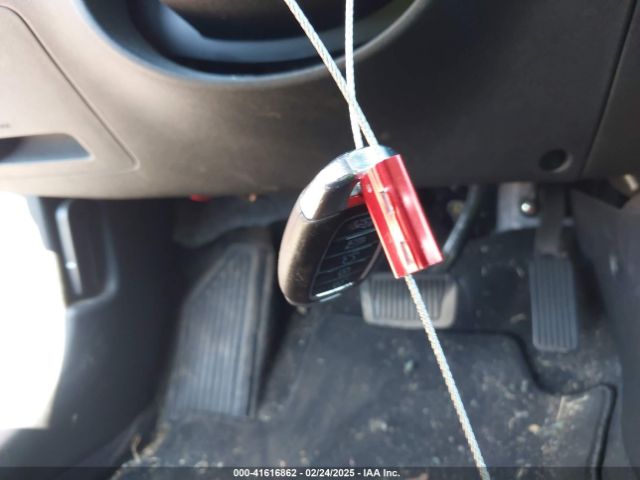5NPLS4AG1NH072930 Hyundai ELANTRA SEL