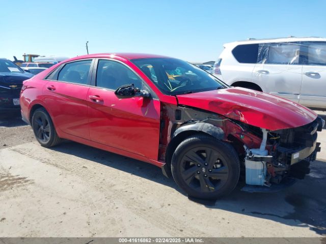 5NPLS4AG1NH072930 Hyundai ELANTRA SEL