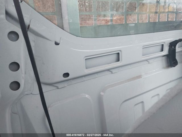 1FDYR5ZM8JKA99597 Ford Transit-250 Cab