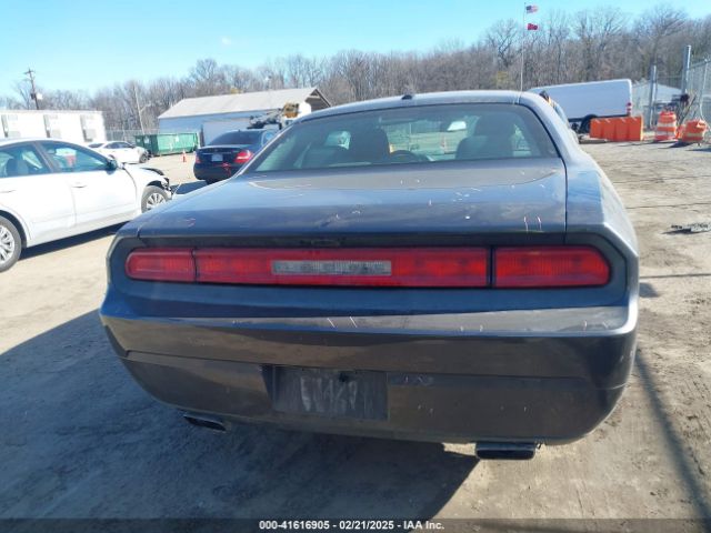 2C3CDYAG9EH253448 Dodge Challenger Sxt