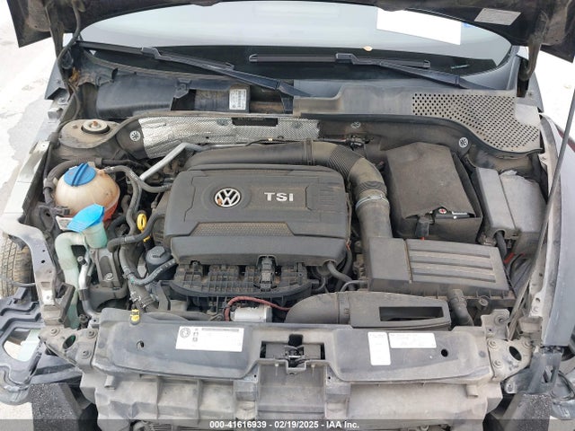 3VWJ17AT5GM636971 Volkswagen Beetle 1.8t Sel