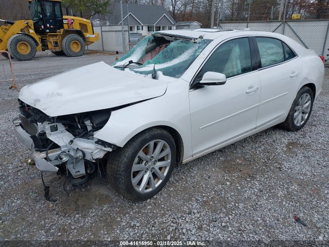 Chevrolet MALIBU 2LT 2015 1G11D5SLXFF238174 Image 2