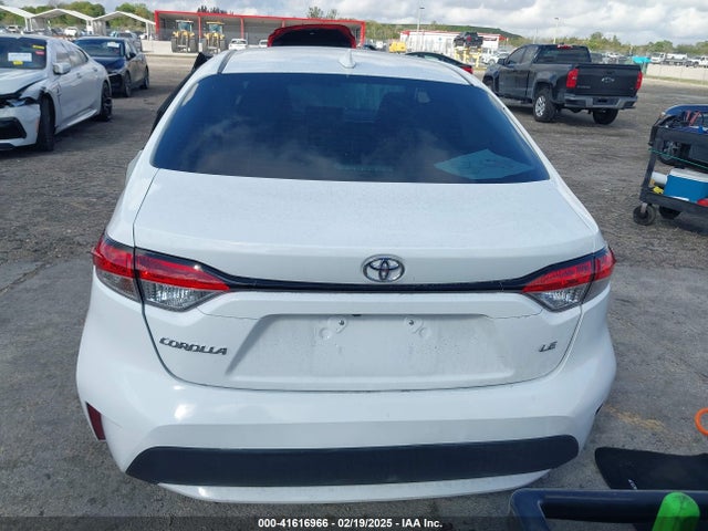 Toyota COROLLA LE 2022 5YFEPMAE7NP284551 Image 16