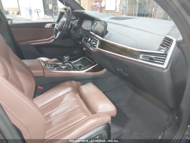 5UXCW2C01M9G97359 BMW X7 Xdrive40i