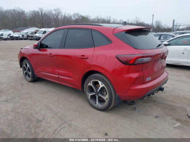 1FMCU9NAXPUB00371 Ford Escape St-line Select