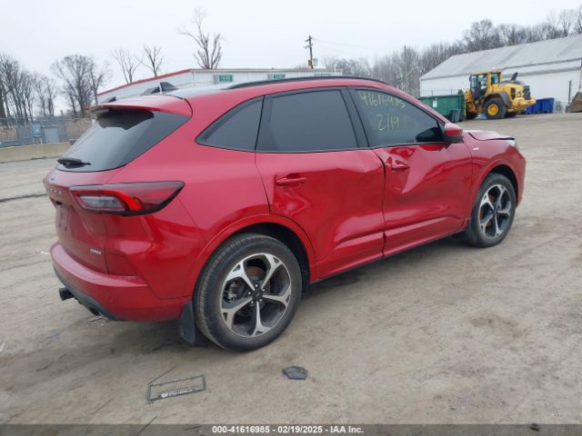 1FMCU9NAXPUB00371 Ford Escape St-line Select