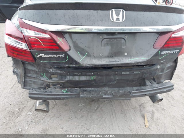 1HGCR2F58HA200407 Honda Accord Sport
