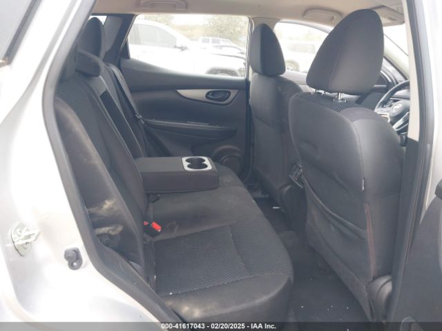 JN1BJ1CRXJW251356 Nissan Rogue Sport S