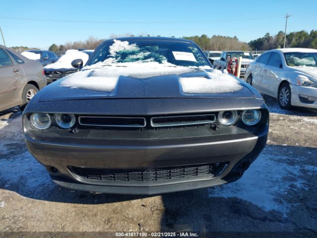 2C3CDZAG8JH259354 Dodge Challenger Sxt Plus