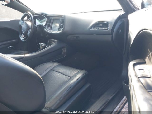 2C3CDZAG8JH259354 Dodge Challenger Sxt Plus