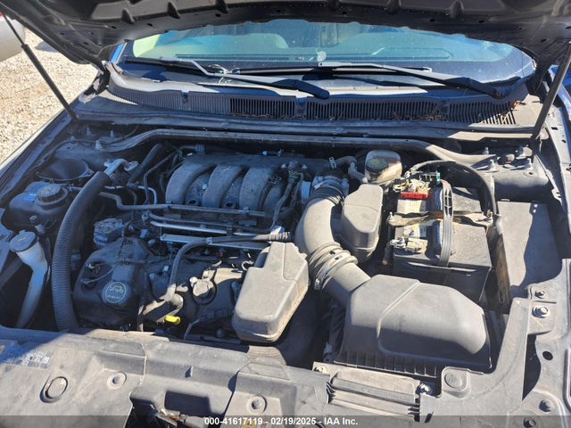 Ford TAURUS SE 2017 1FAHP2D83HG113329 Image 10