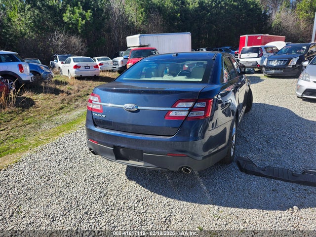 Ford TAURUS SE 2017 1FAHP2D83HG113329 Image 4
