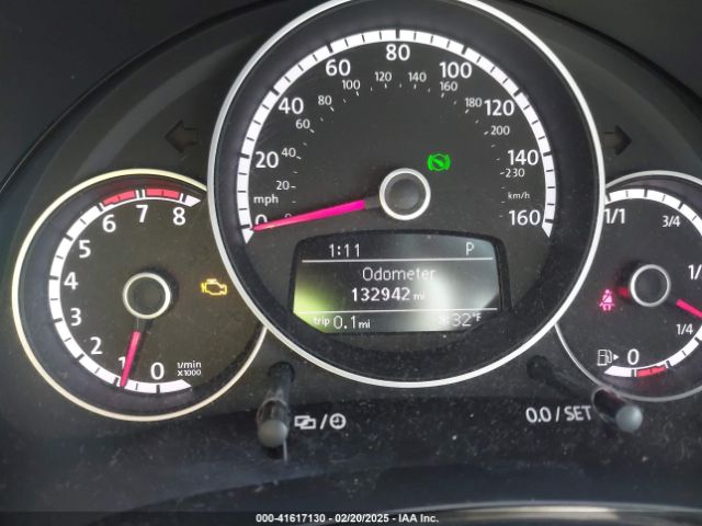 3VWF17AT9FM604755 Volkswagen Beetle 1.8t Classic