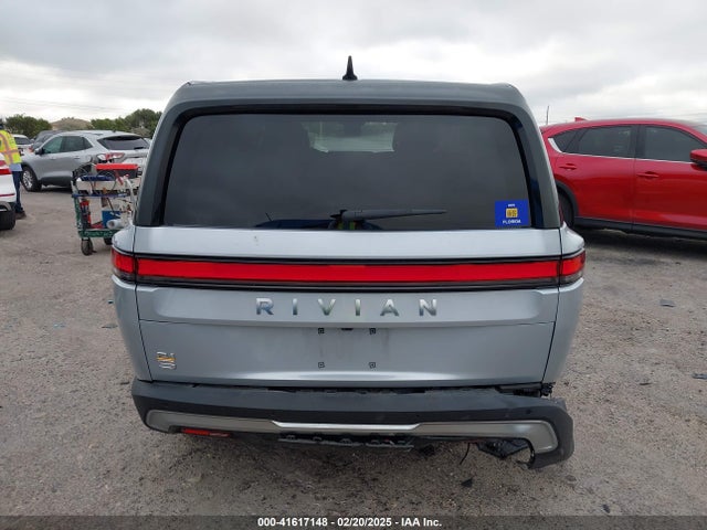 Rivian R1s Adventure Quad Motor Large Pack 2024 7PDSGABA9RN043583 Image 16
