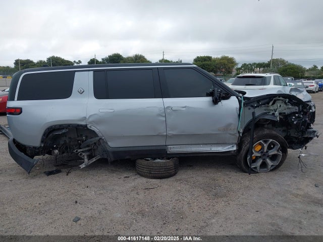 Rivian R1s Adventure Quad Motor Large Pack 2024 7PDSGABA9RN043583 Image 6