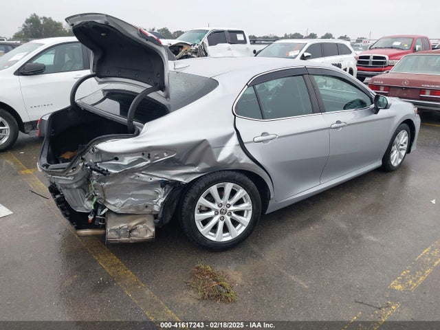 Toyota CAMRY LE 2020 4T1C11AK2LU958355 Image 4
